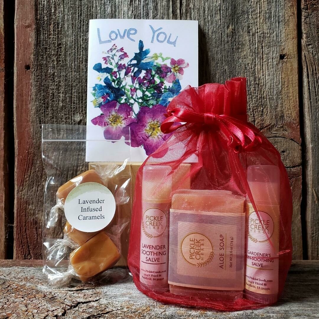 Be My Valentine Bath & Body Gift Set Be My Valentine Bath & Body Gift Set