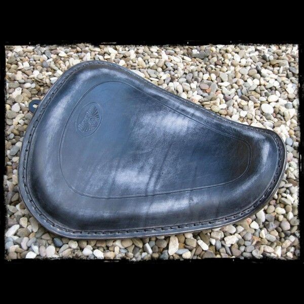 Asiento DH CUSTOM SPORTSTER de 2010  hasta actualidad
