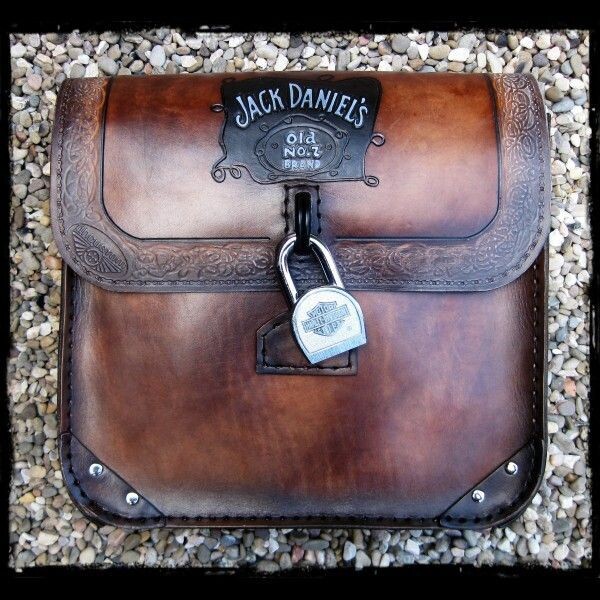 ALFORJA GRANDE JACK DANIELS MARRÓN UNIVERSAL