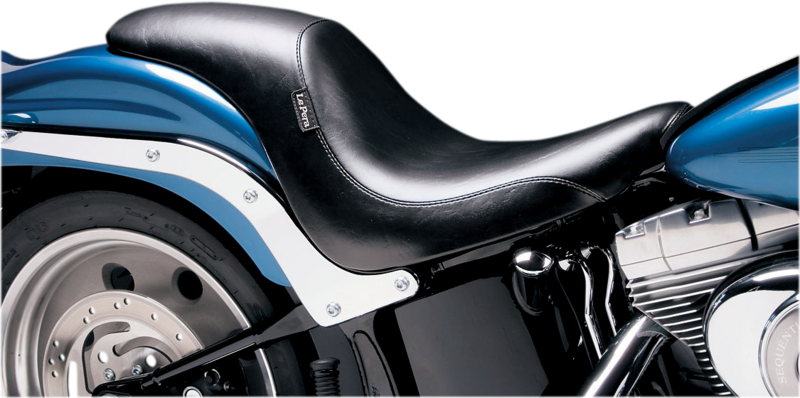 06-17 Softail- Asiento integral LE PERA Silhouette 2-Up