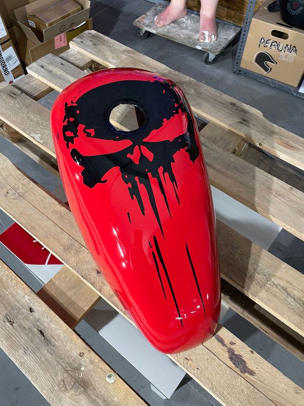1983-2022 XL- Carcasa funda cubre depósito de gasolina Punisher para todos los años y modelos de XL Sportster