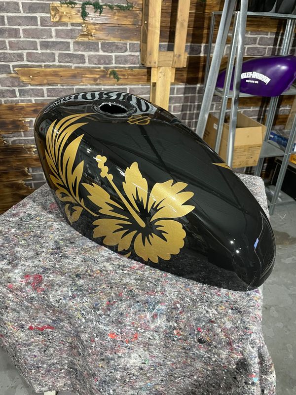 1983-2022 XL- Carcasa funda cubre depósito de gasolina Flor dorado brillo para todos los años y modelos de XL Sportster