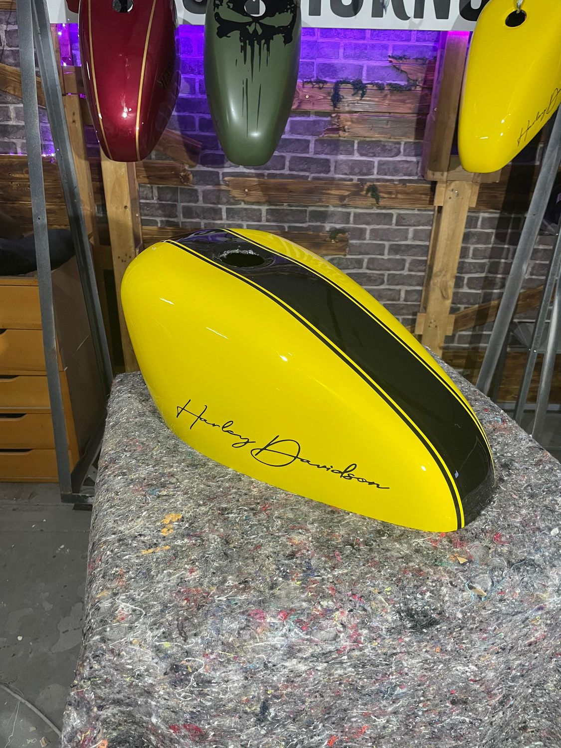 1983-2022 XL- Carcasa funda cubre depósito de gasolina amarillo brillo para todos los años y modelos de XL Sportster