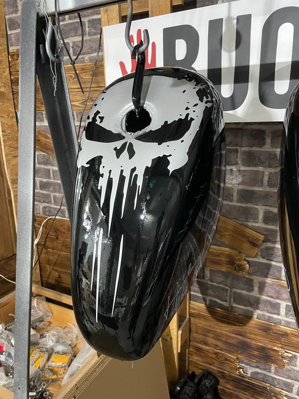 1983-2022 XL- Carcasa funda cubre depósito de gasolina Punisher plateado brillo para todos los años y modelos de XL Sportster