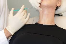 Anti wrinkle neck injections