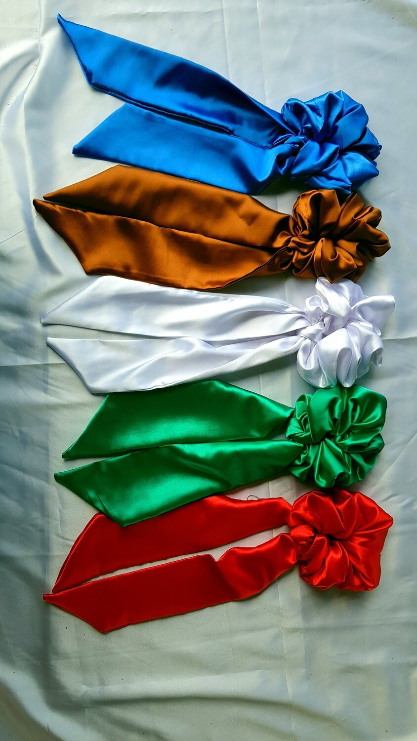 Scrunchie Ribbon Duo