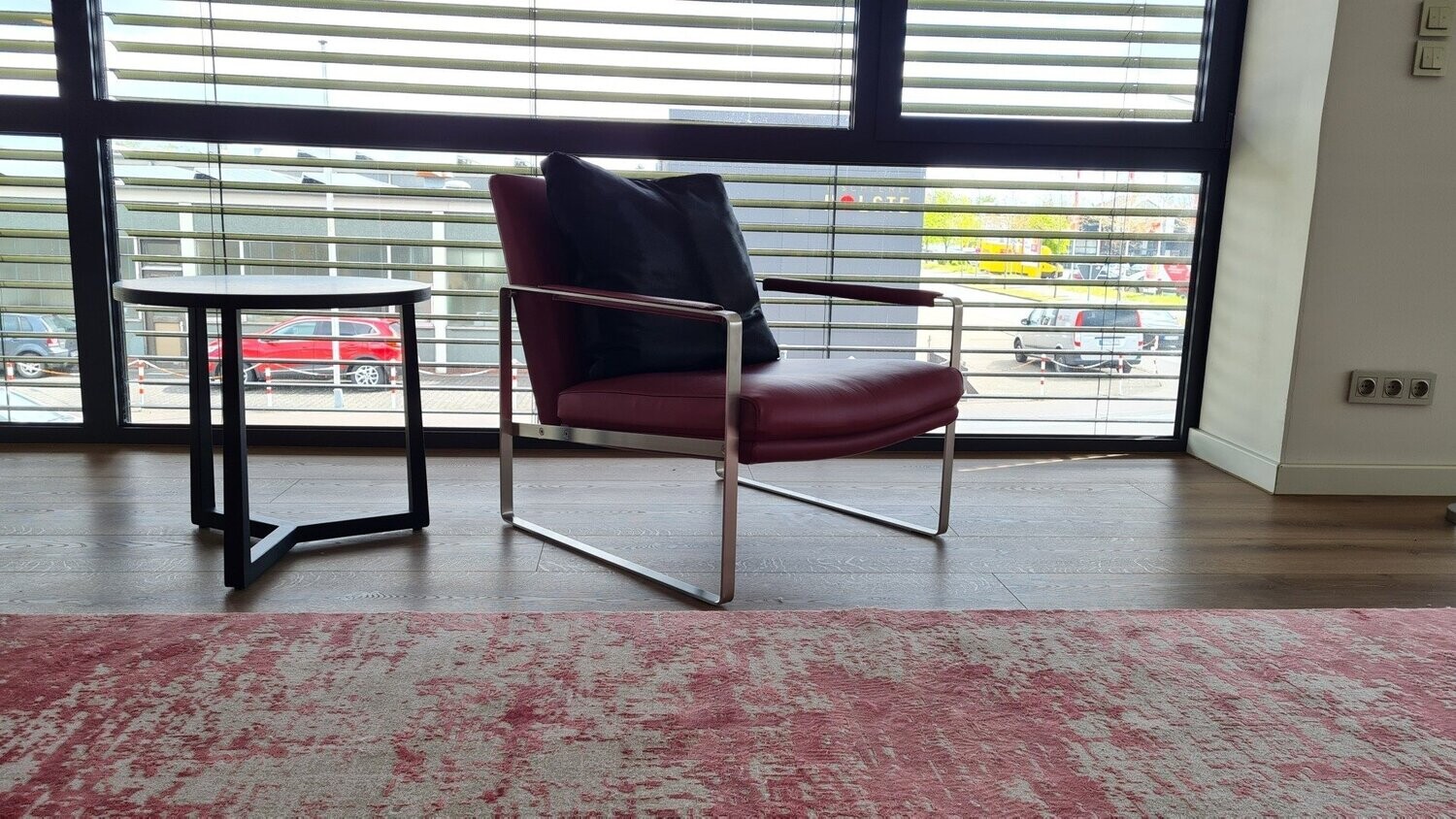 CAMERICH Sessel Modell Leman Chair Leder Weinrot Ausstellungsstück!