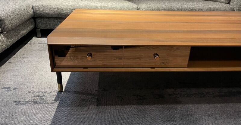 PG22 Coffee Table, Modell REEZ, NEU!