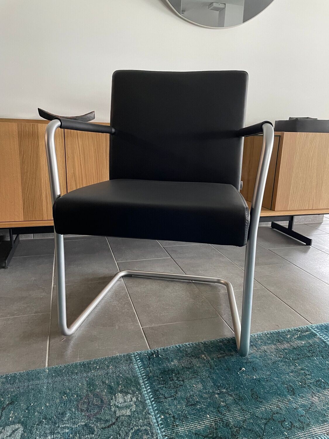 Walter Knoll Stuhl, Modell JASON 1500, Leder, schwarz, Alu, matt!