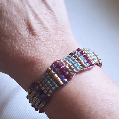Pulsera Loom New Era