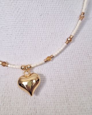 Collar Corazón Canutillos y cristal. Baño de Oro