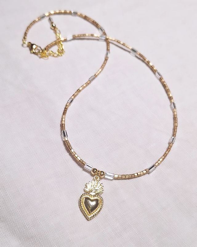 Collar Sagrado Corazón