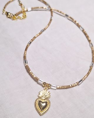 Collar Sagrado Corazón