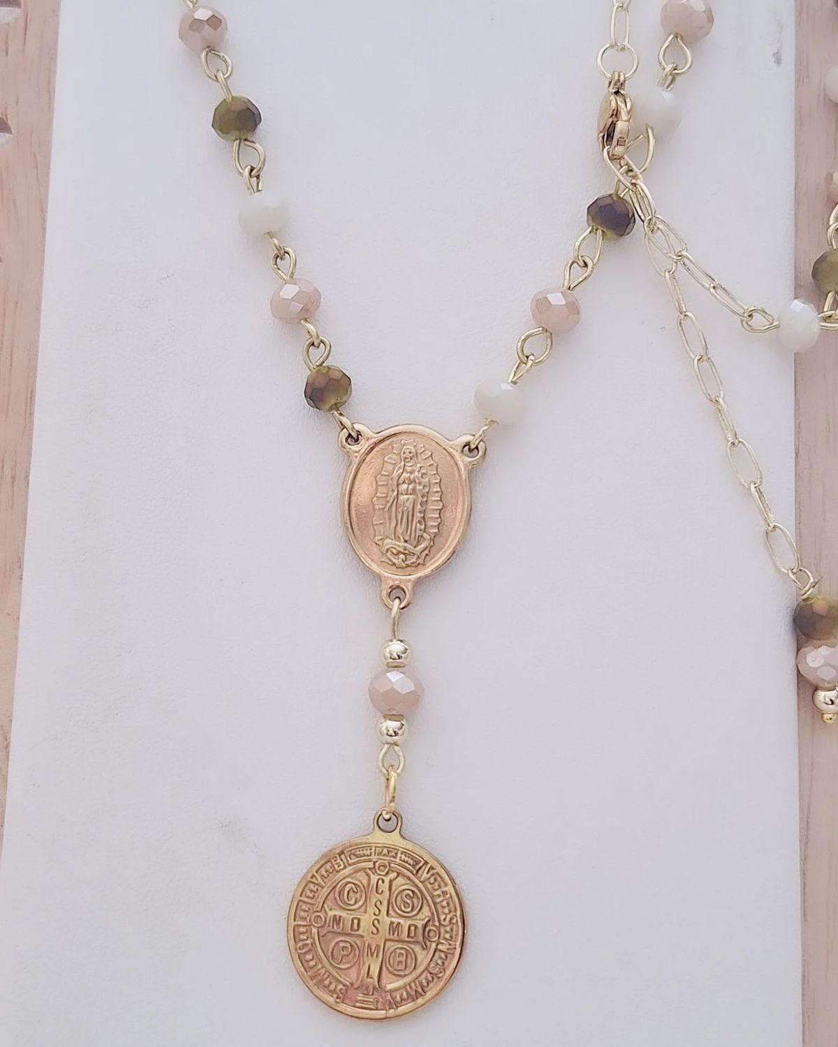 Collar Rosario Cristales
