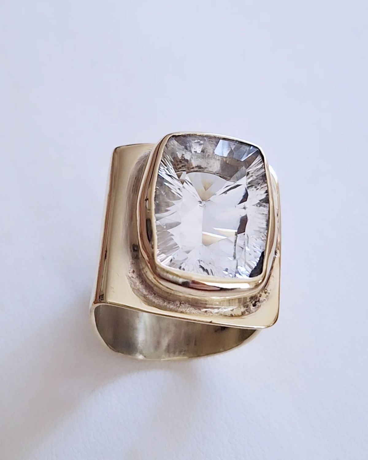 Anillo Bronce y Moissanita Medio
