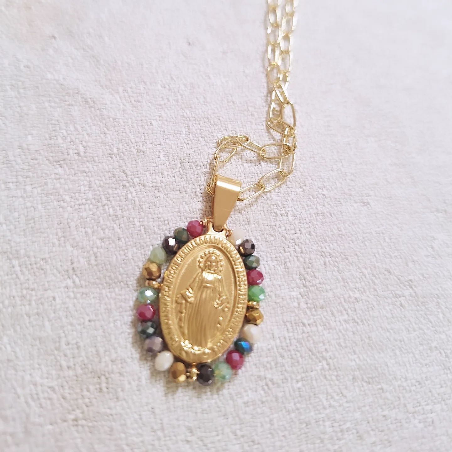 Collar Medalla Milagrosa Cristal y Baño de Oro