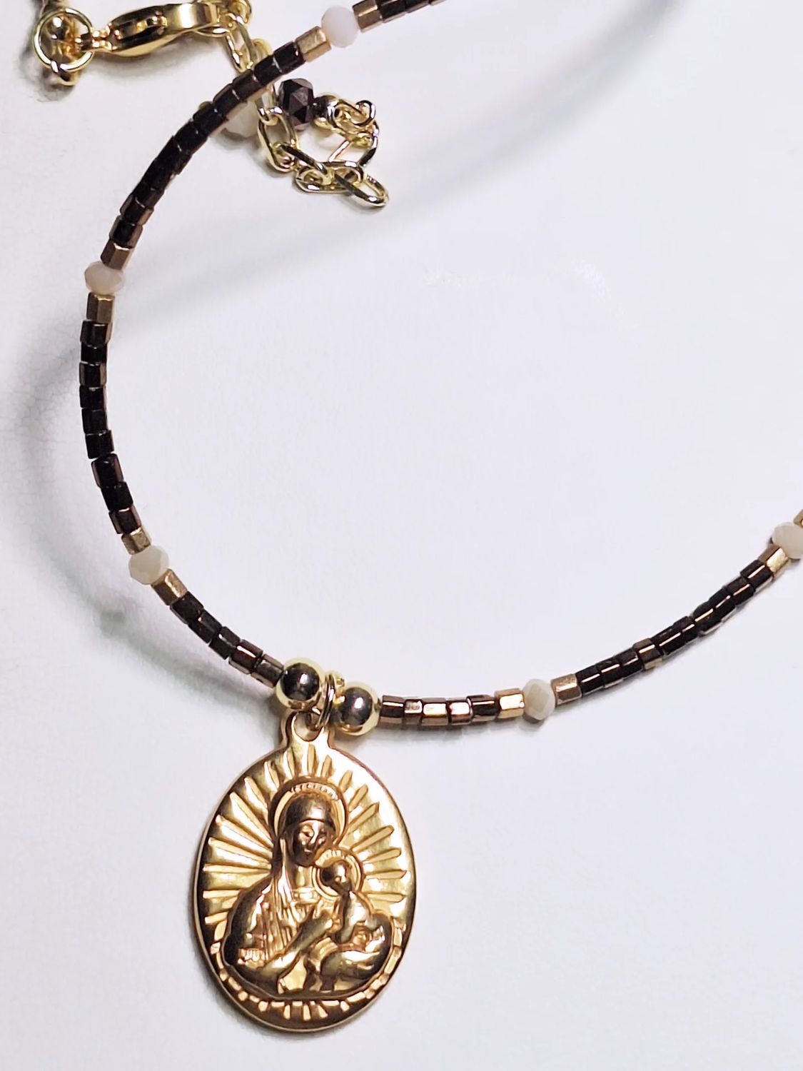 Collar Virgen Perpetuo Socorro