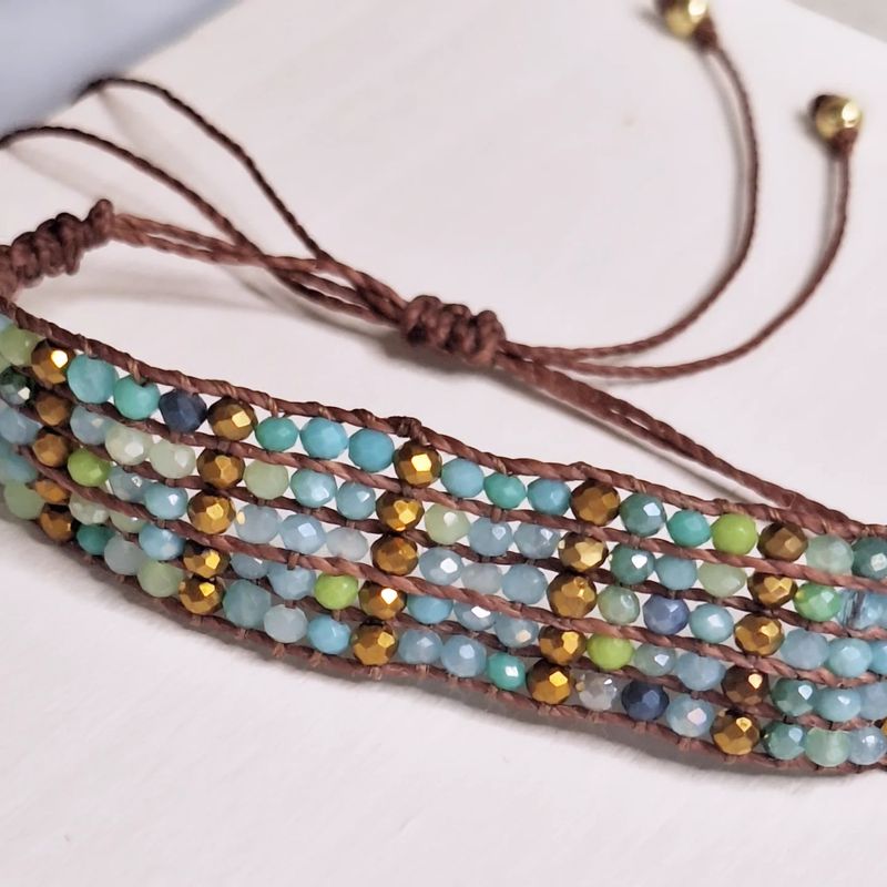 Pulsera Loom Chocolate y  Celestes