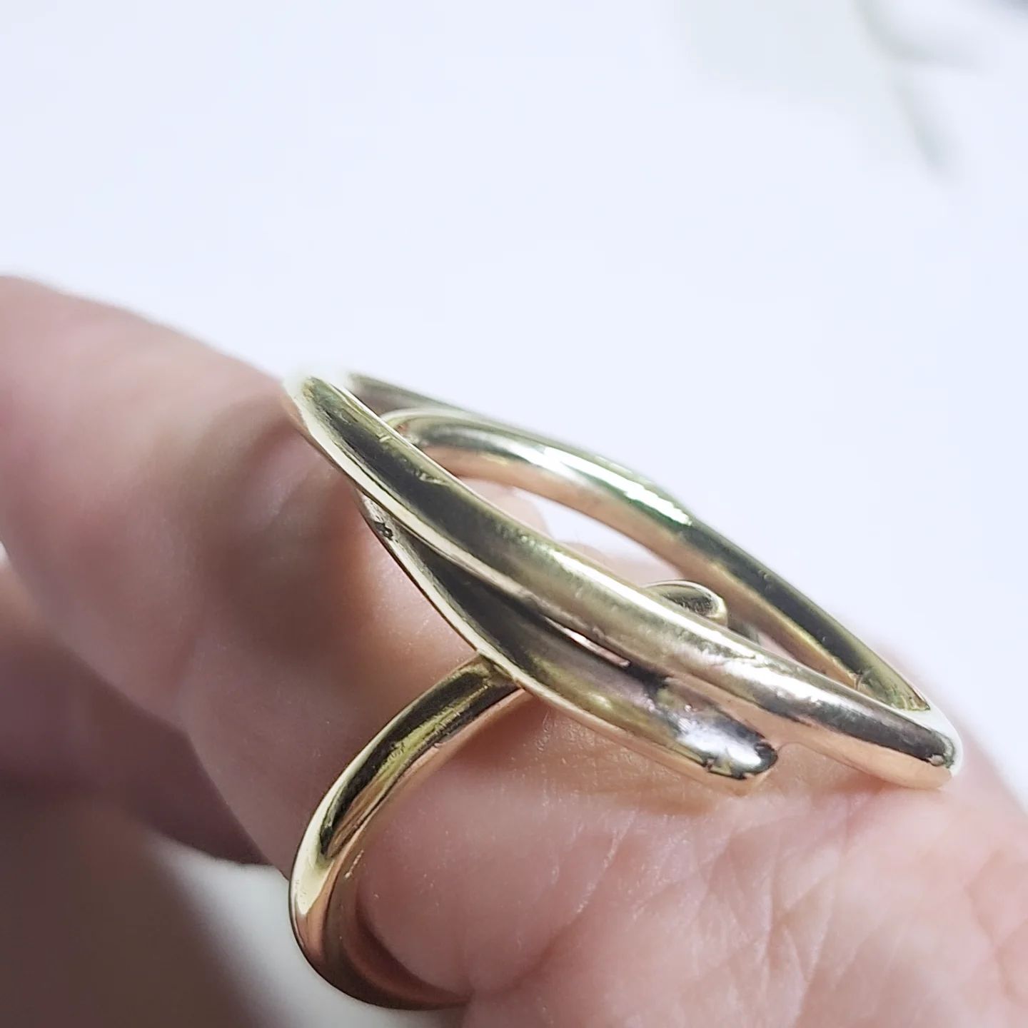 Anillo VO Curves Oval Bronce Ajustable