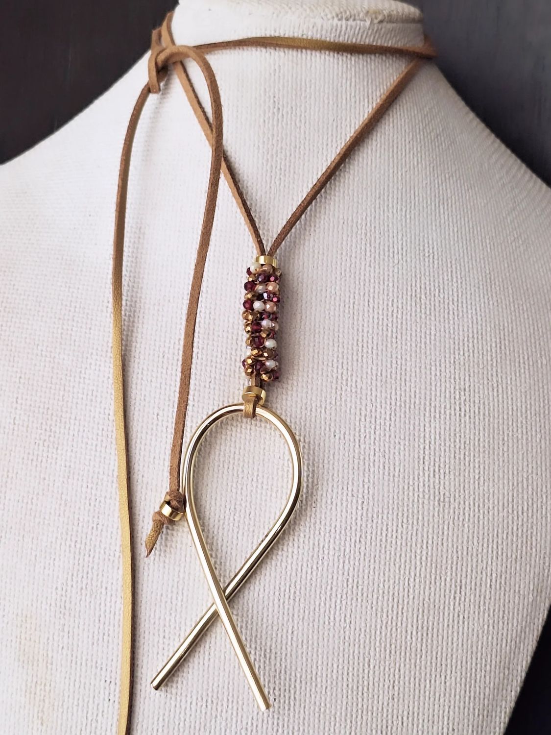 Collar  Pez Christ Bronce y Cristales