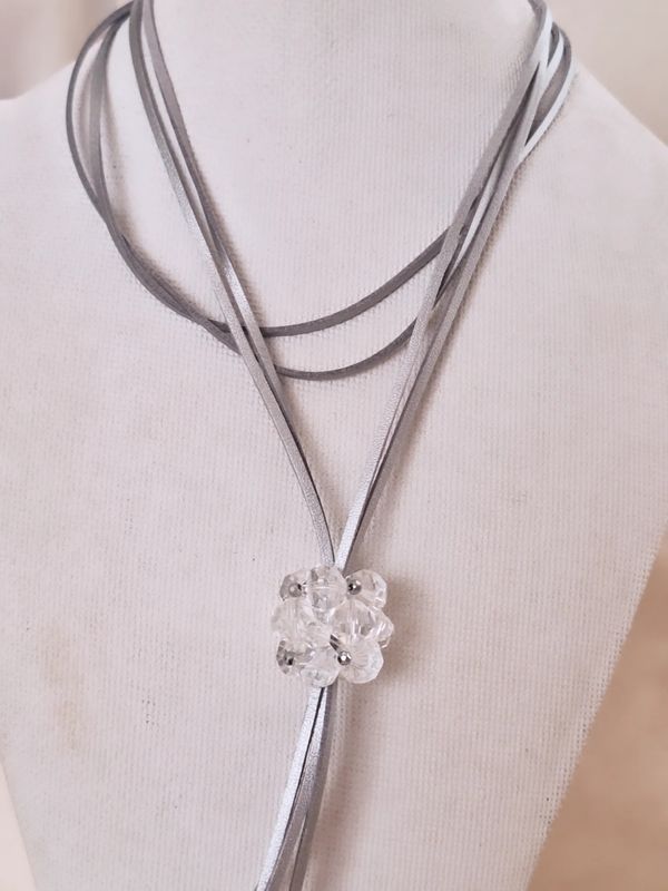 Collar Atom Cuero y Cristal Plata