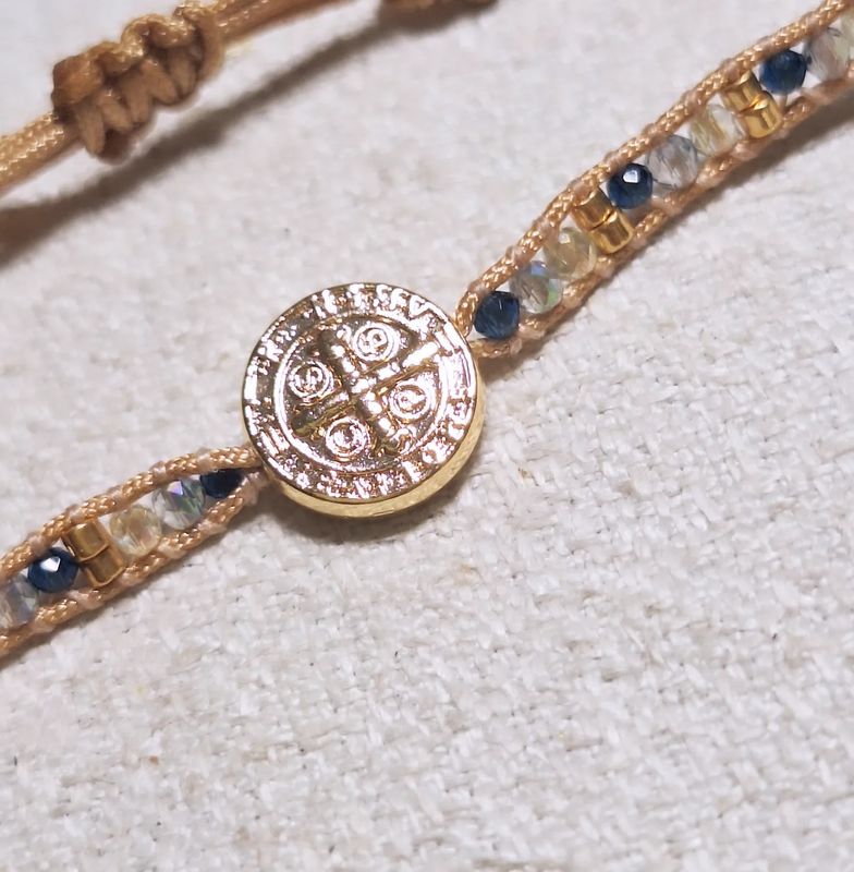 Pulsera San Benito Baño de Oro Circonias y Miyukis