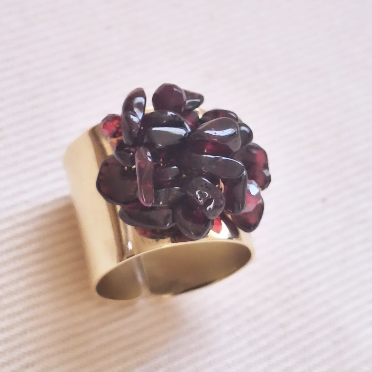 Anillo Bronce y Granates