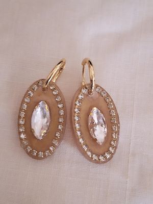 Caravanas Amelia Brillos