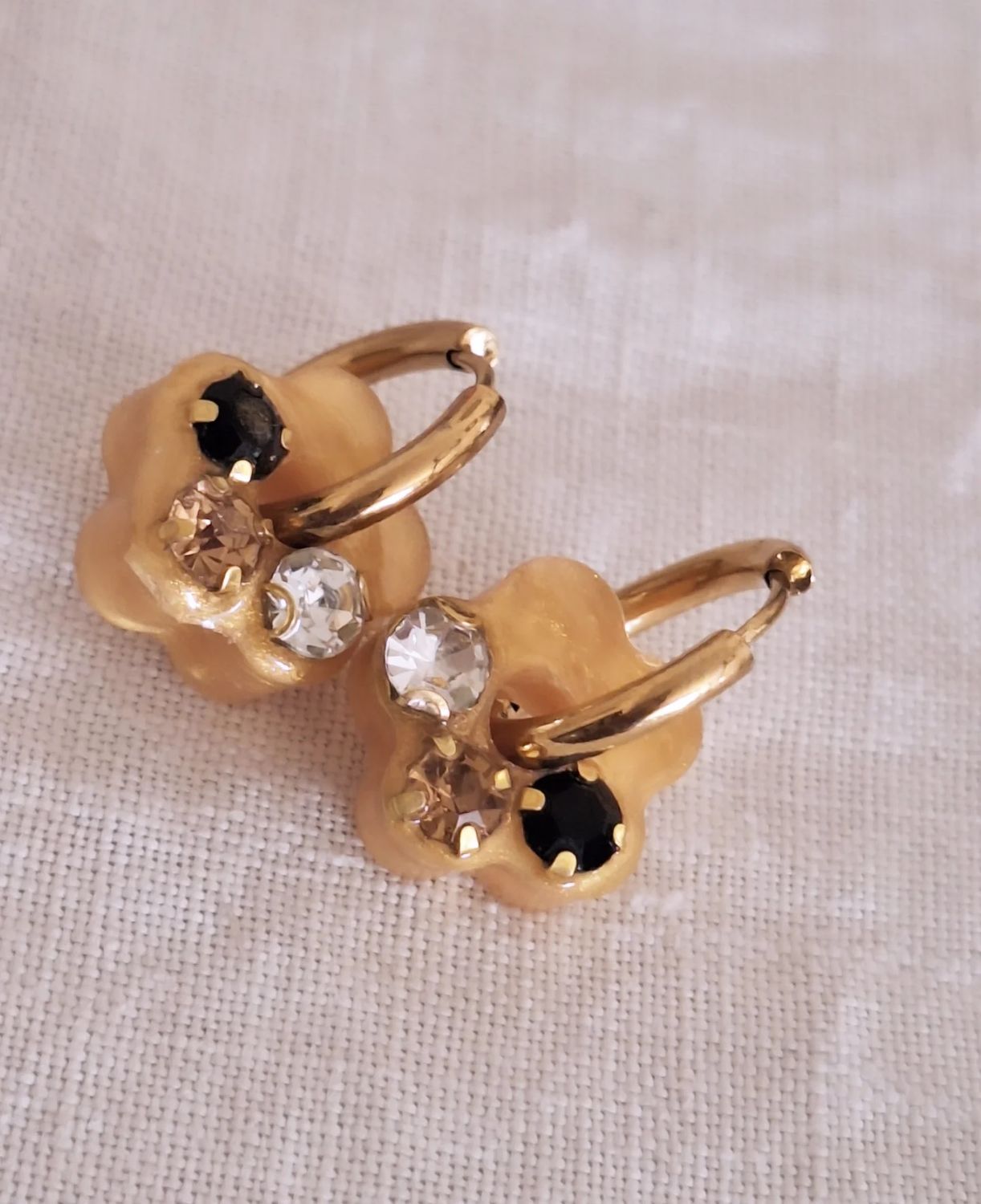 Caravanas Amelia Flor con Negro