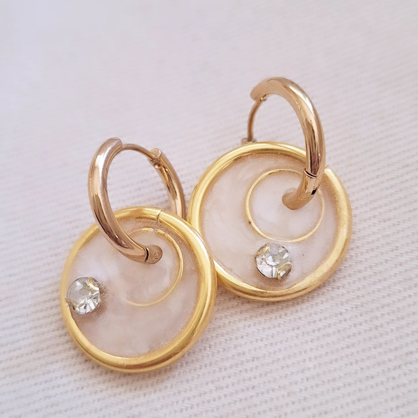 Caravanas Amelia dot Nácar