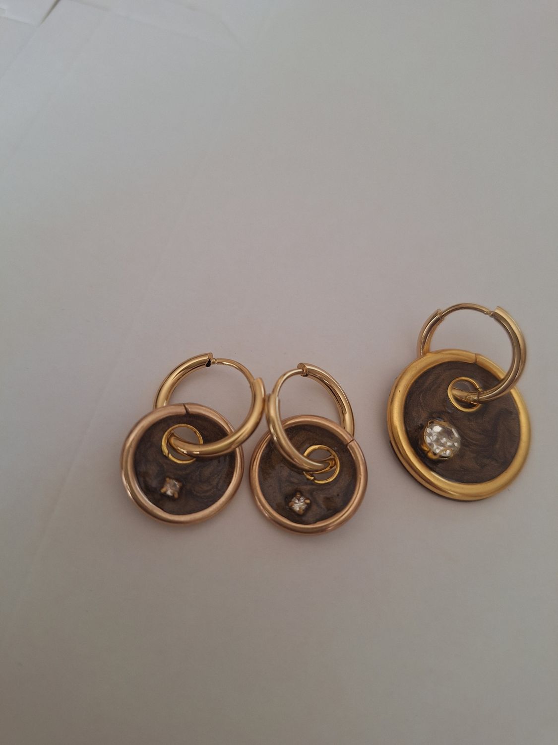 Caravanas Amelia Dot M Marron