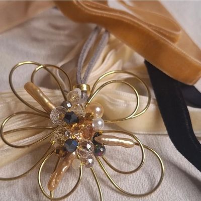 Collar VO Flower