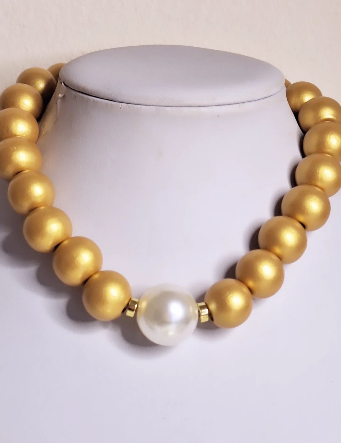 Collar VO Big Vilma