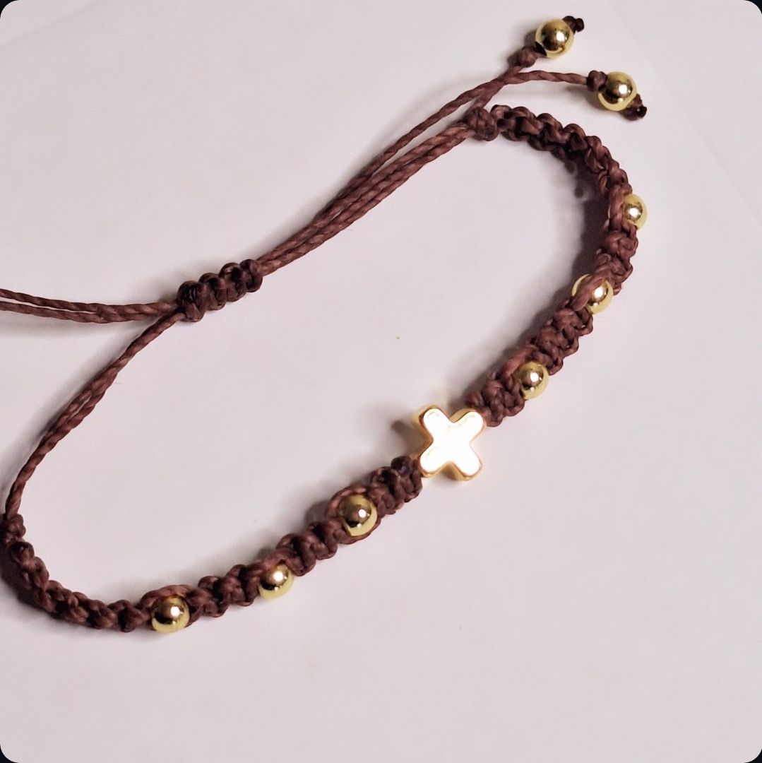 Pulsera Friendship cruz Baño de Oro