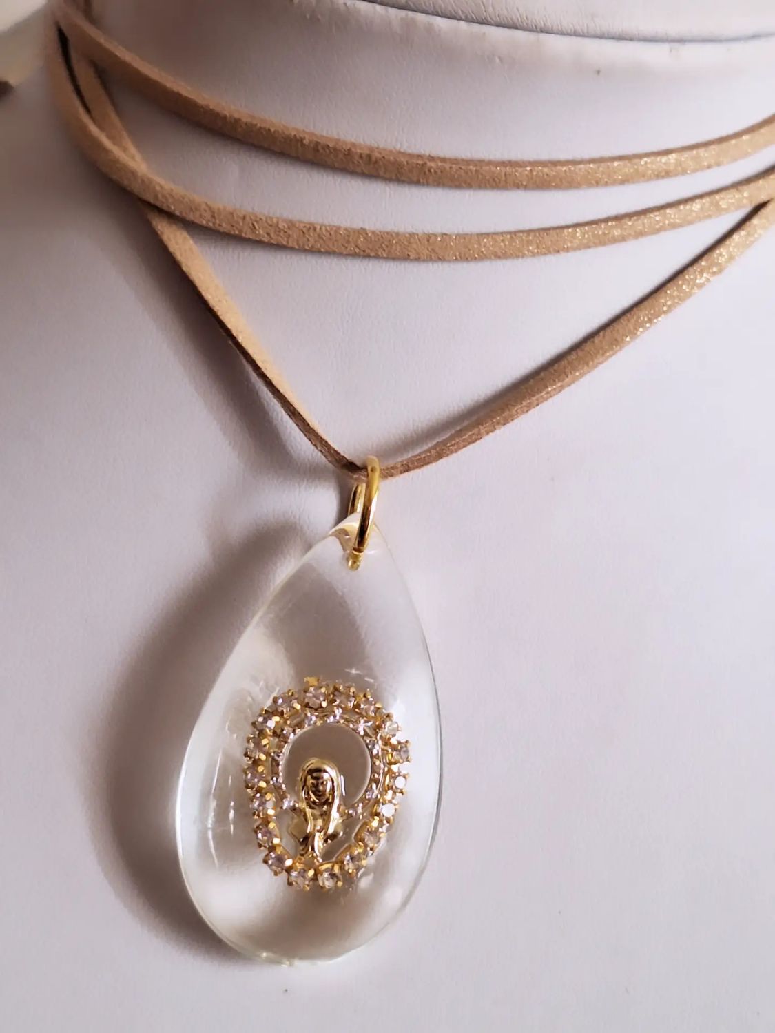 Collar Medalla Homenaje Virgen
