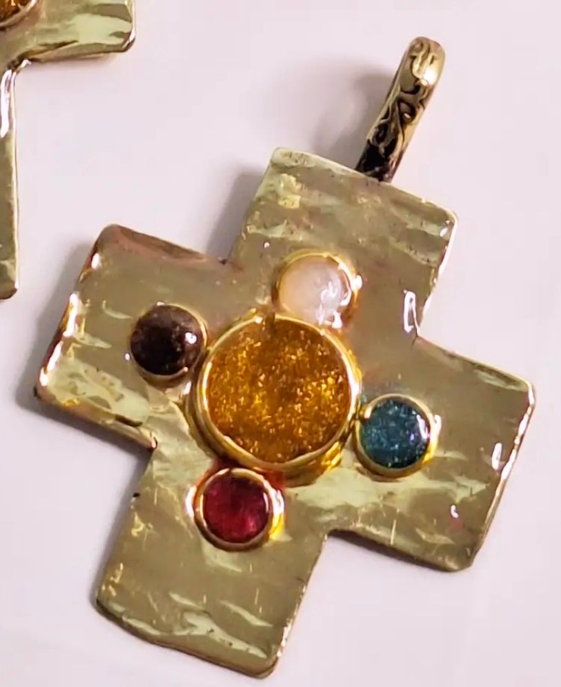 Collar Cruz VO Resin Bronce