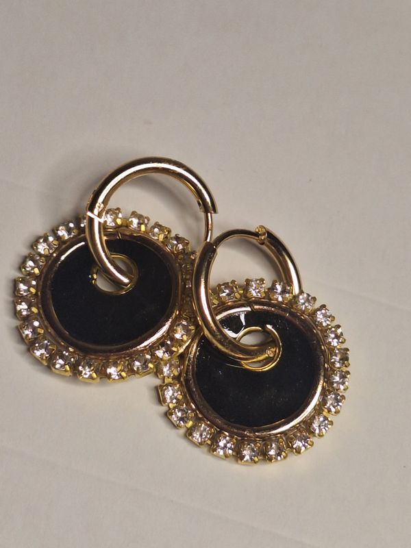 Caravanas Amelia Glow Black Oro