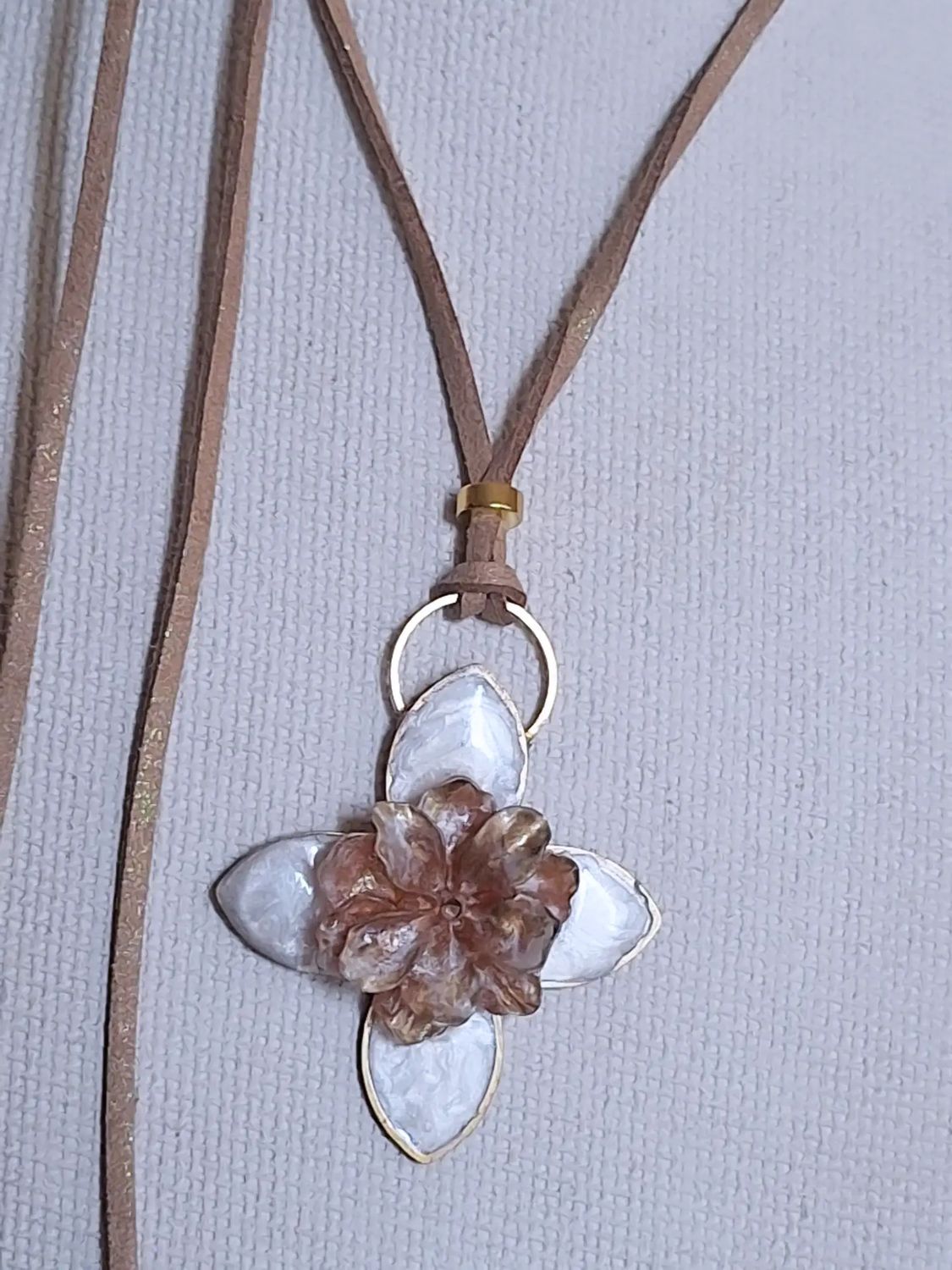 Collar Cruz VO Flower