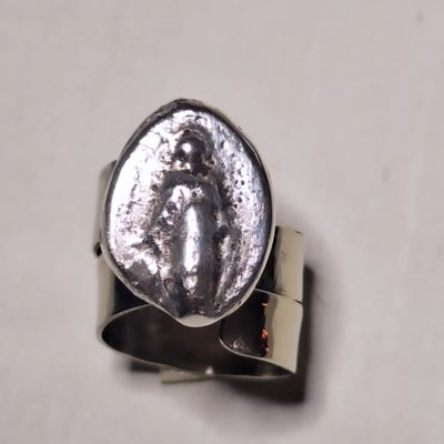 Anillo Ancient Milagrosa Plata base de Alpaca