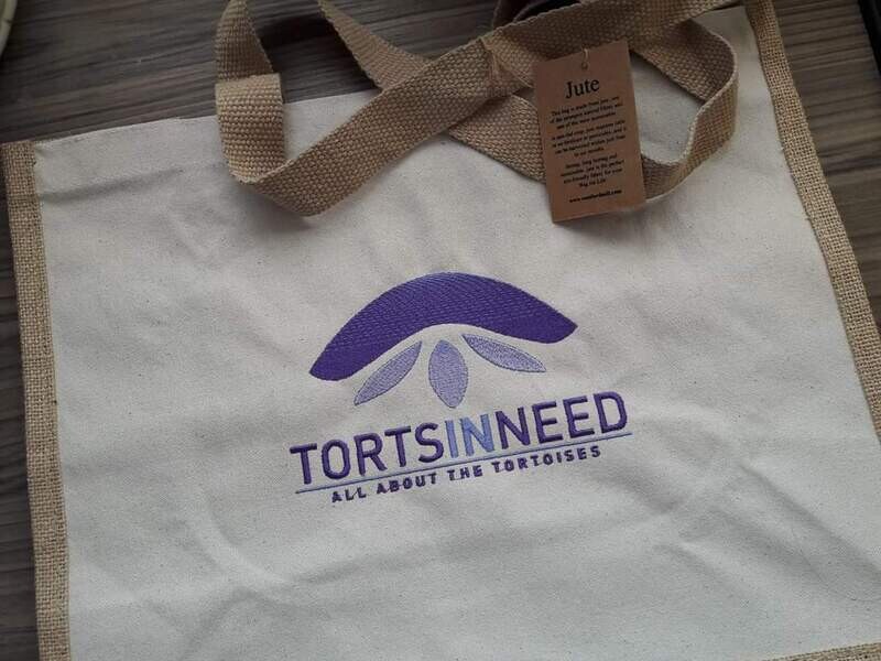 Torts in need shopping bag