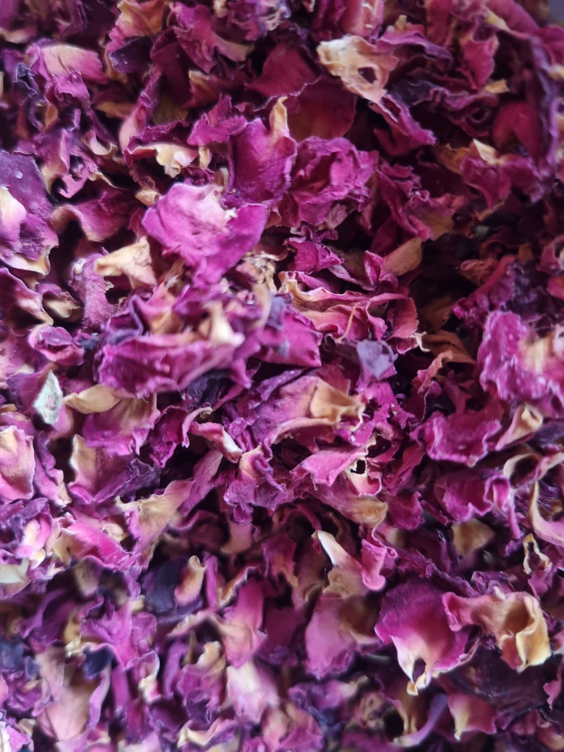 Dried rose petals 200g