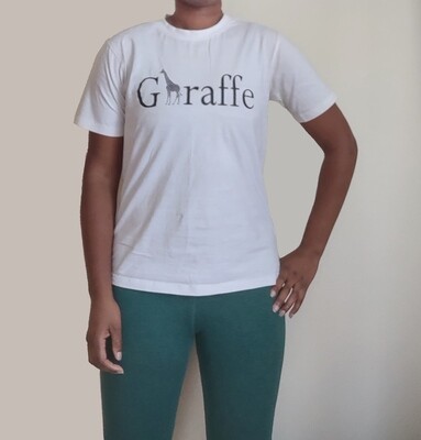 Giraffe Basic T-Shirt