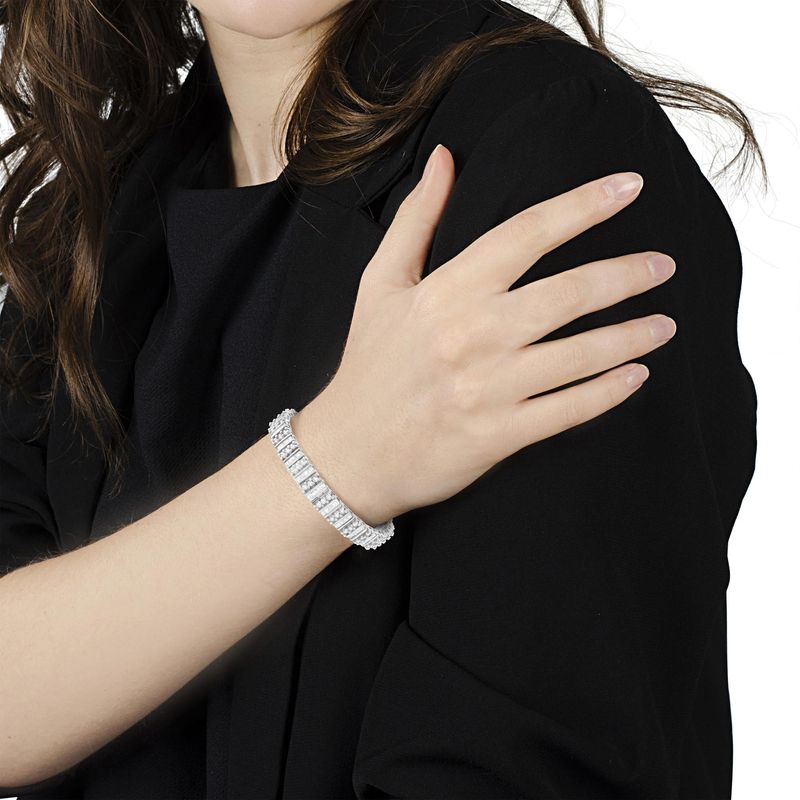 14K White Gold 4 7/8 cttw Baguette &amp; Round Brilliant-Cut Diamond Channel- &amp; Prong-Set Tennis Bracelet (I-J Color, I1-I2 Clarity) - Size 7.25"