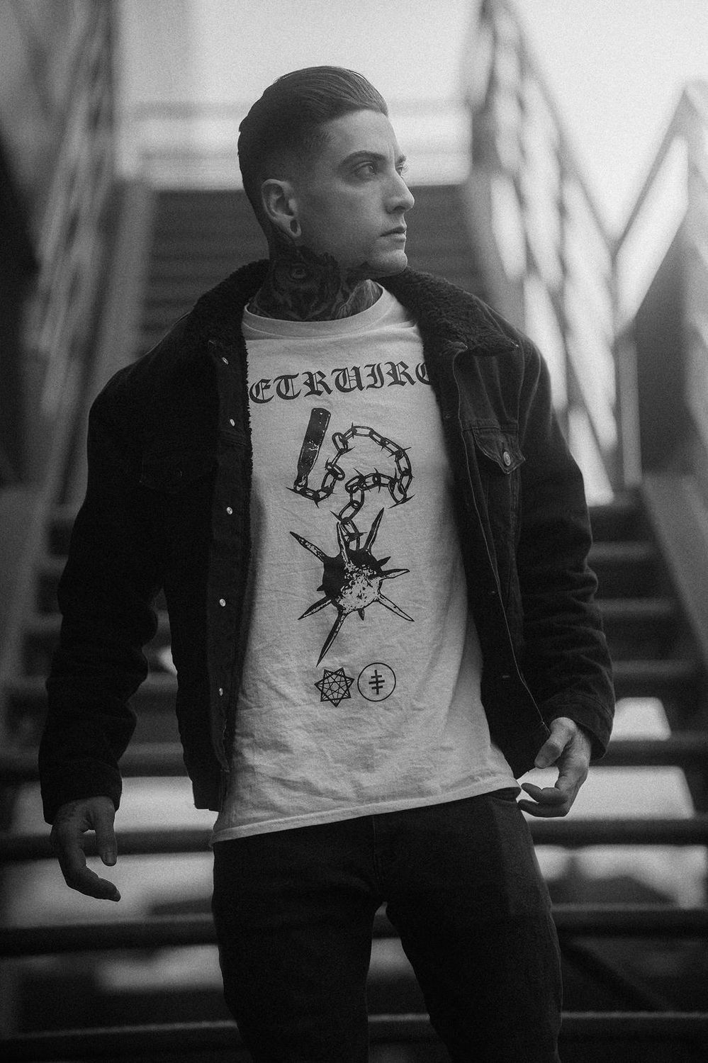 &quot;Fléau d&#39;armes&quot; t-shirt blanc
