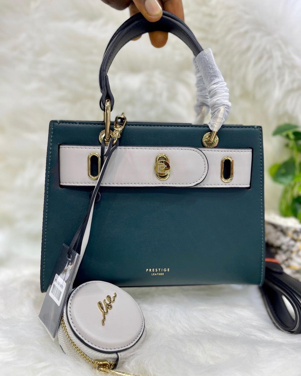Luxury leather feminine hand bags