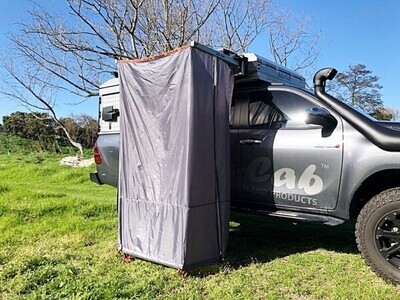 Shower Cube