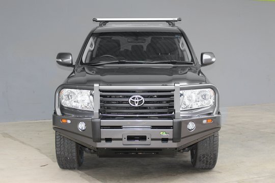 Premium Deluxe Bull Bar - Landcruiser 200 Series 2012+