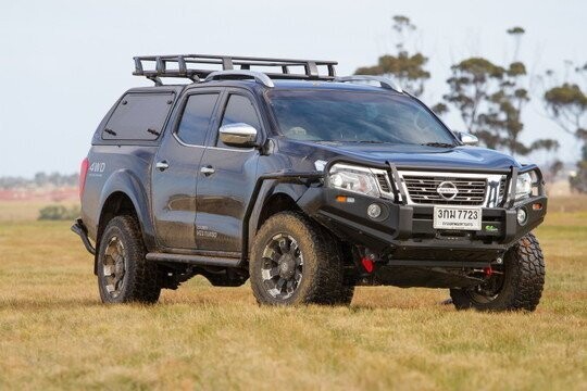 Side Steps and Rails - Navara NP300 2015+ Dual Cab