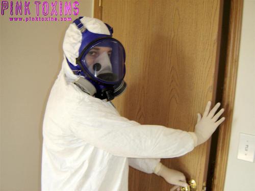 Leanore in Tyvek