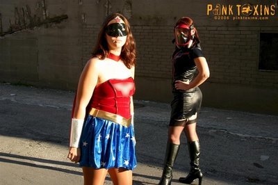 Whisper &amp; Mystery: Heros